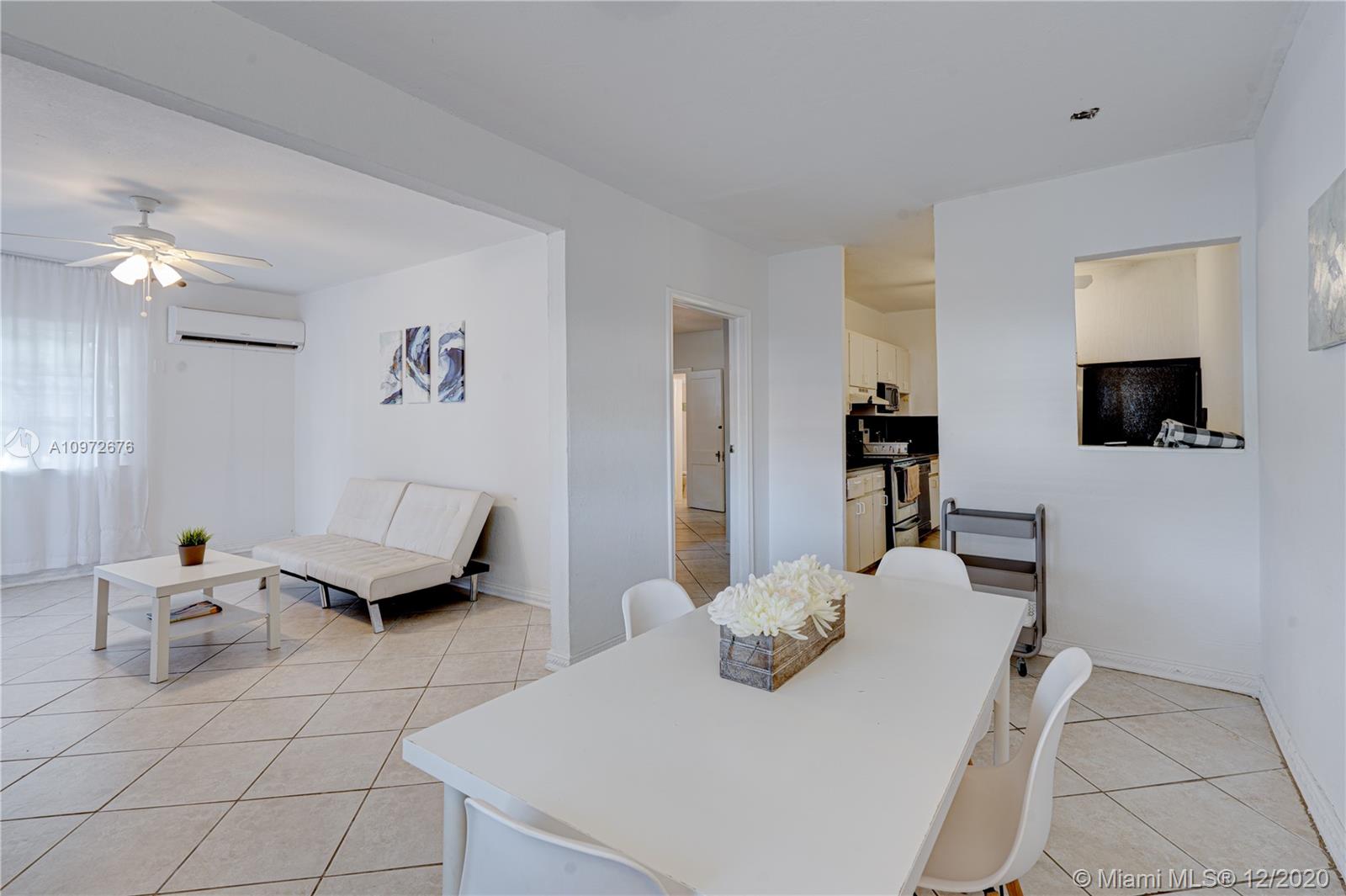 See details / 1900 sq. ft. $ 2021-02-01 0 Photo
