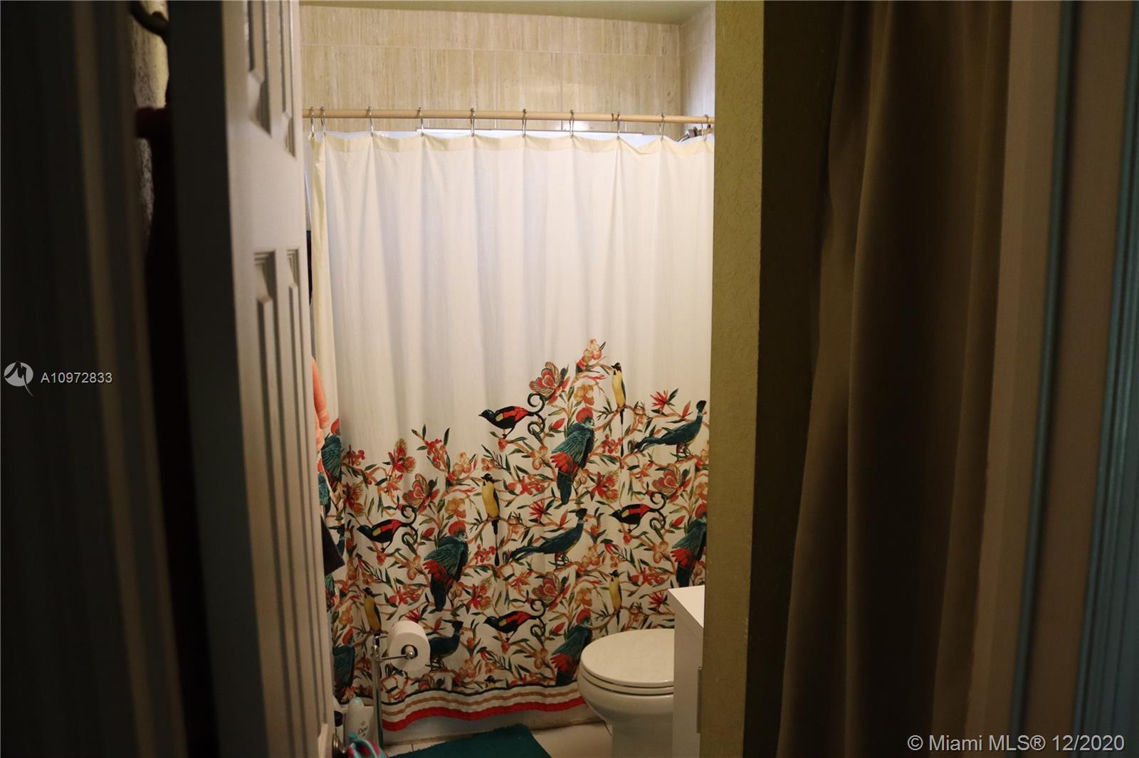 See details / 2100 sq. ft. $ 2020-12-17 0 Photo
