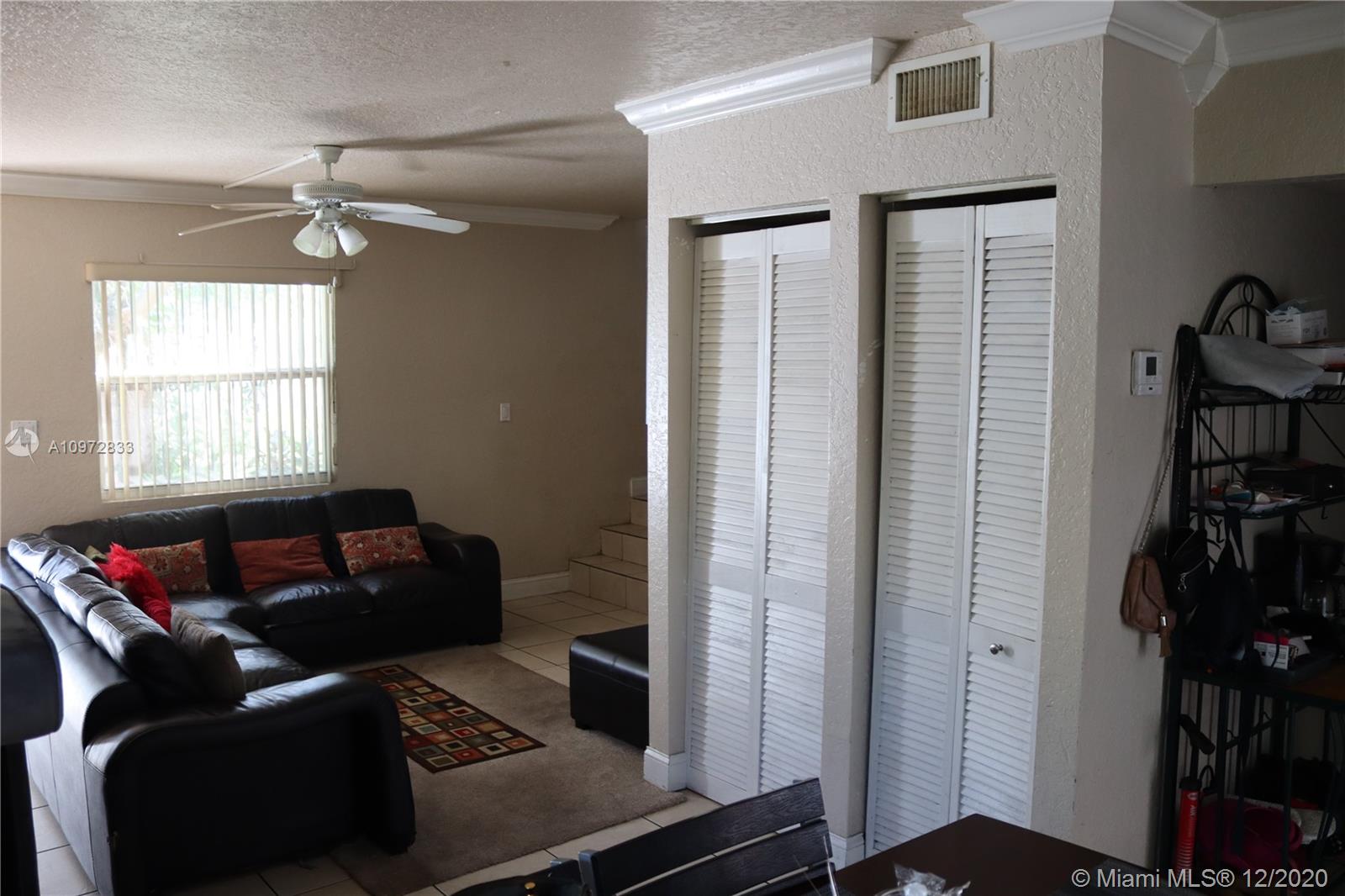 See details / 2100 sq. ft. $ 2020-12-17 0 Photo