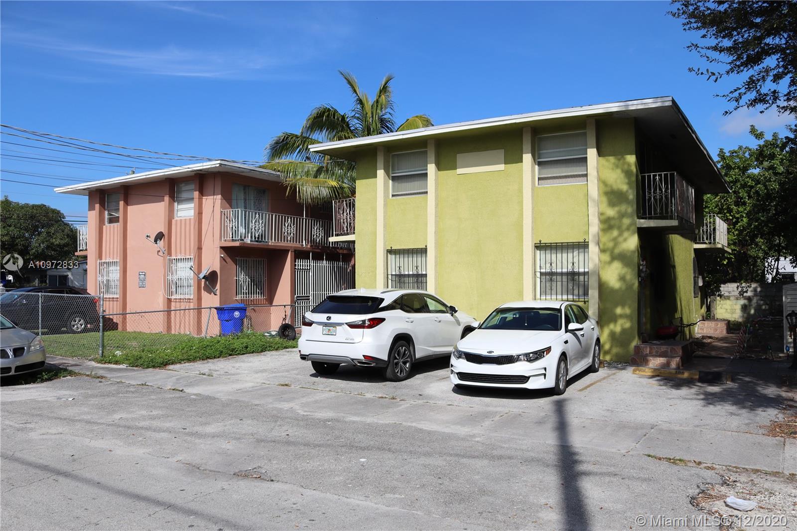 See details / 2100 sq. ft. $ 2020-12-17 0 Photo