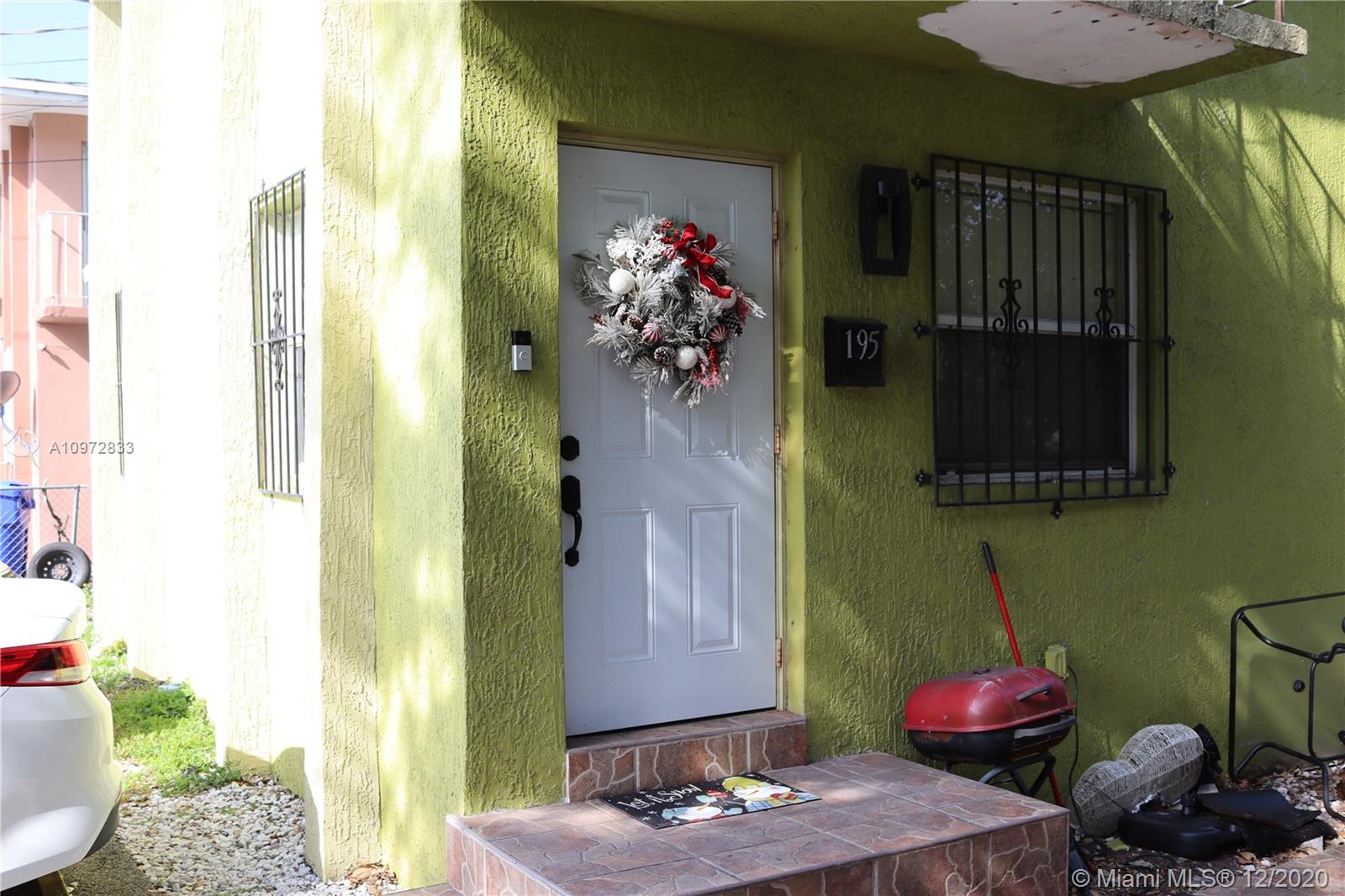 See details / 2100 sq. ft. $ 2020-12-17 0 Photo