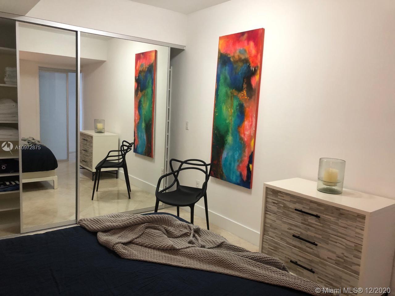 Ver detalles 5003 3 / 3 1733 sq. ft. $ 2021-01-15 0 foto