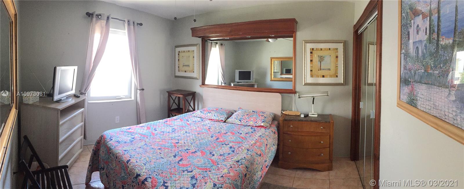 See details / 1672 sq. ft. $ 2020-12-21 0 Photo