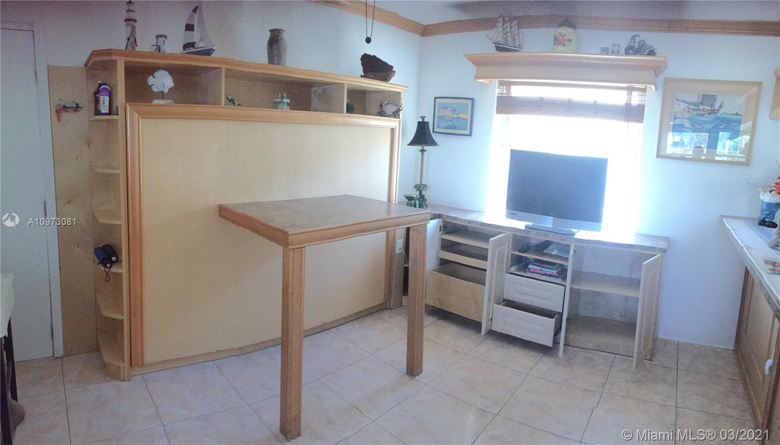 See details / 1672 sq. ft. $ 2020-12-21 0 Photo