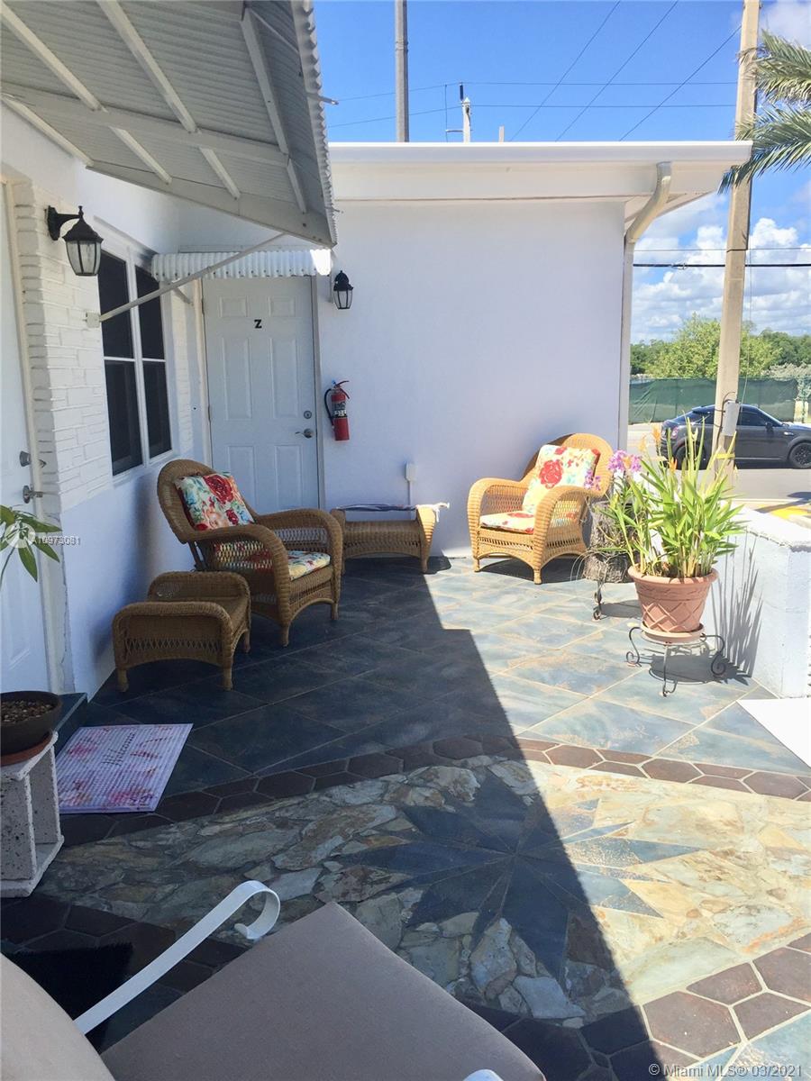 See details / 1672 sq. ft. $ 2020-12-21 0 Photo