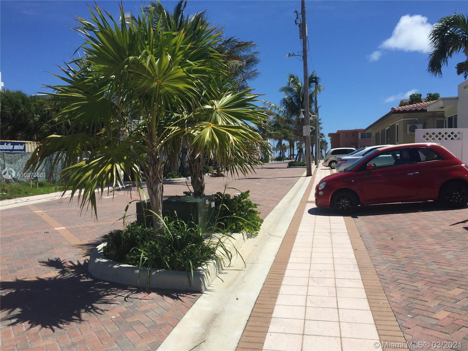 See details / 1672 sq. ft. $ 2020-12-21 0 Photo