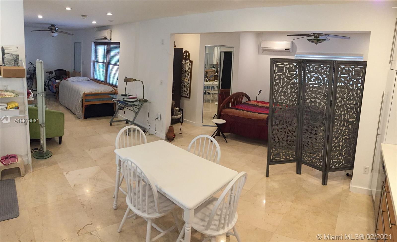 See details / 1672 sq. ft. $ 2020-12-21 0 Photo
