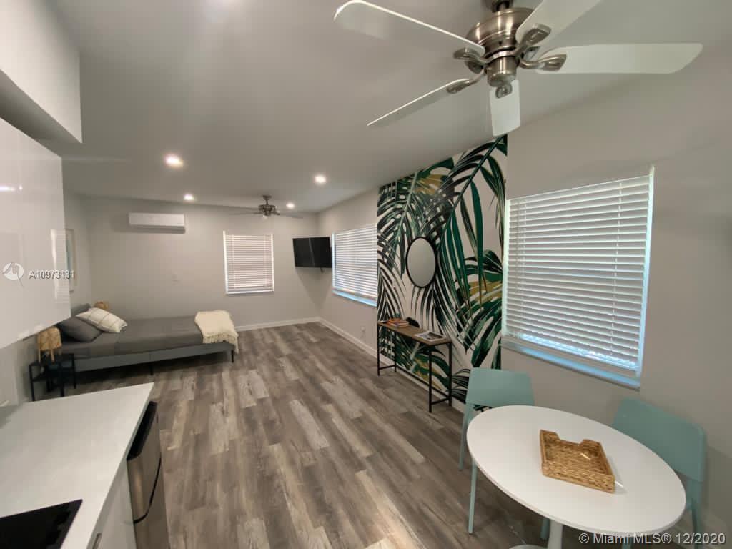 See details / 1713 sq. ft. $ 2021-02-25 0 Photo