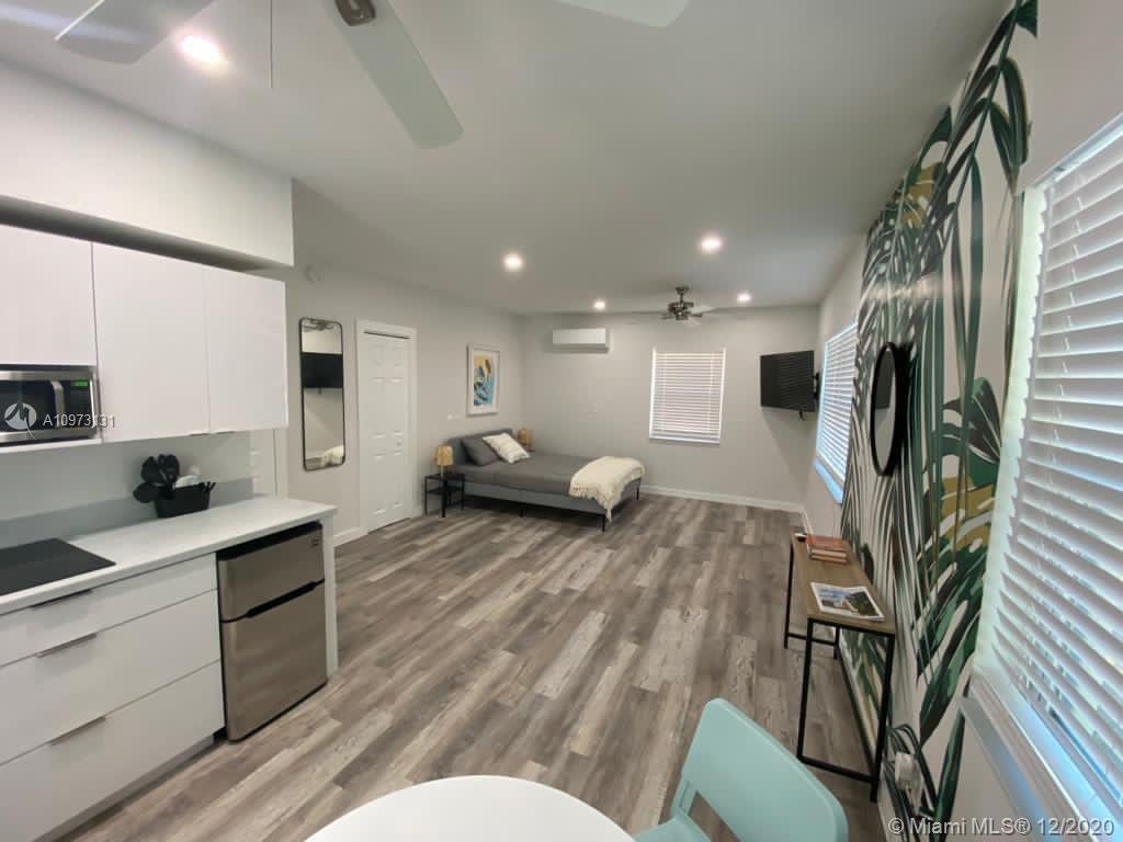 See details / 1713 sq. ft. $ 2021-02-25 0 Photo