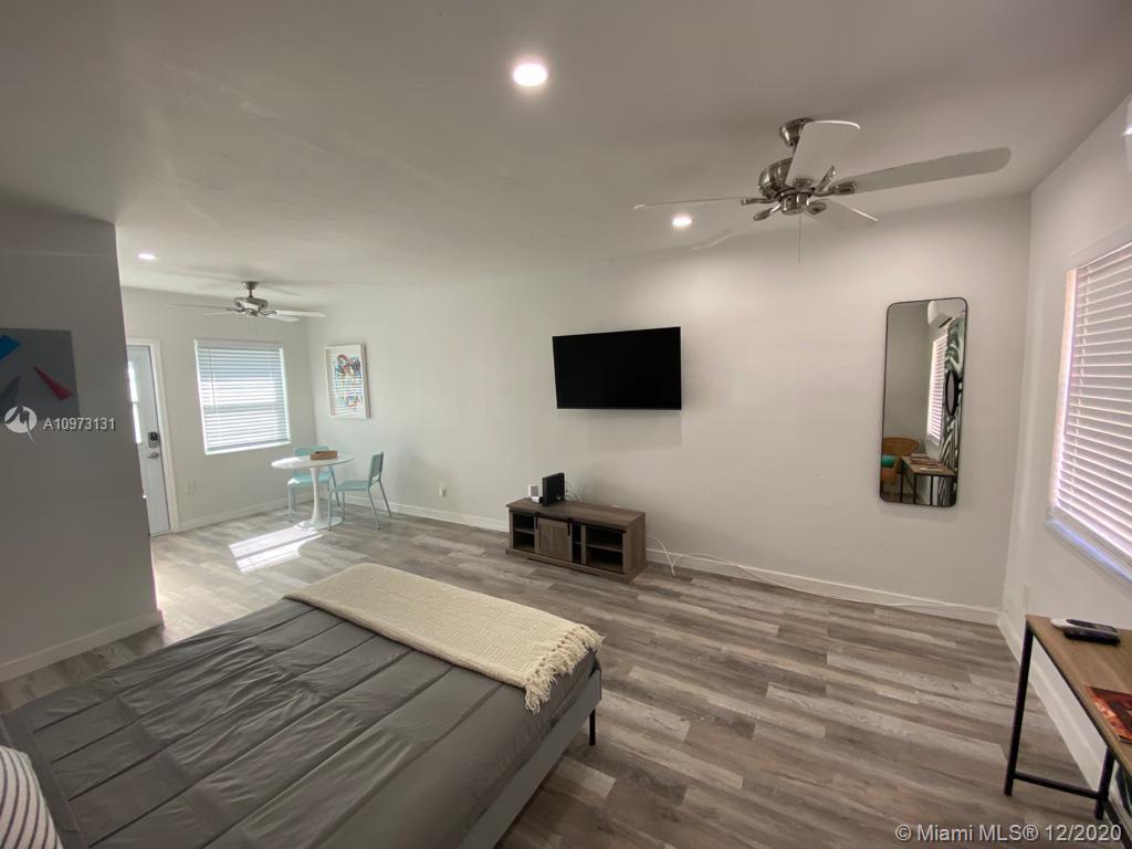 See details / 1713 sq. ft. $ 2021-02-25 0 Photo