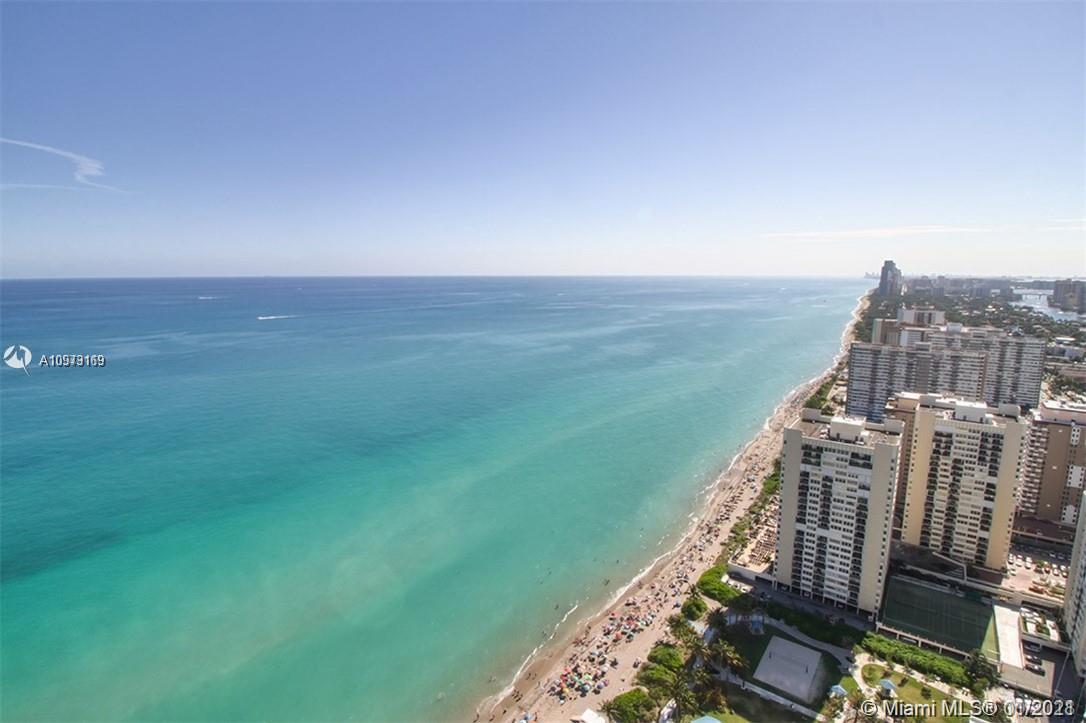 Ver detalles 1204 3 / 3 1675 sq. ft. $ 2020-12-18 0 foto