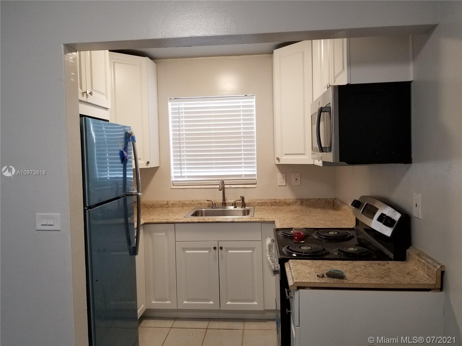 See details / 2100 sq. ft. $ 2021-04-14 0 Photo