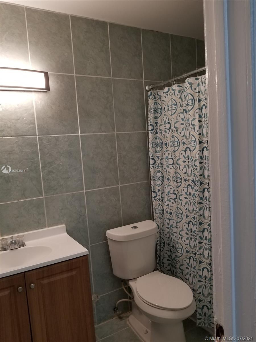 See details / 2100 sq. ft. $ 2021-04-14 0 Photo