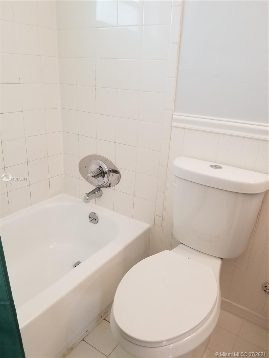 See details / 2100 sq. ft. $ 2021-04-14 0 Photo
