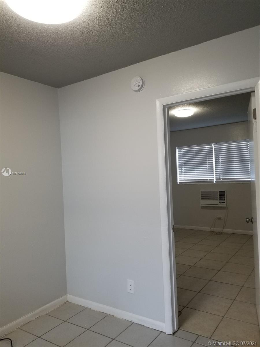 See details / 2100 sq. ft. $ 2021-04-14 0 Photo