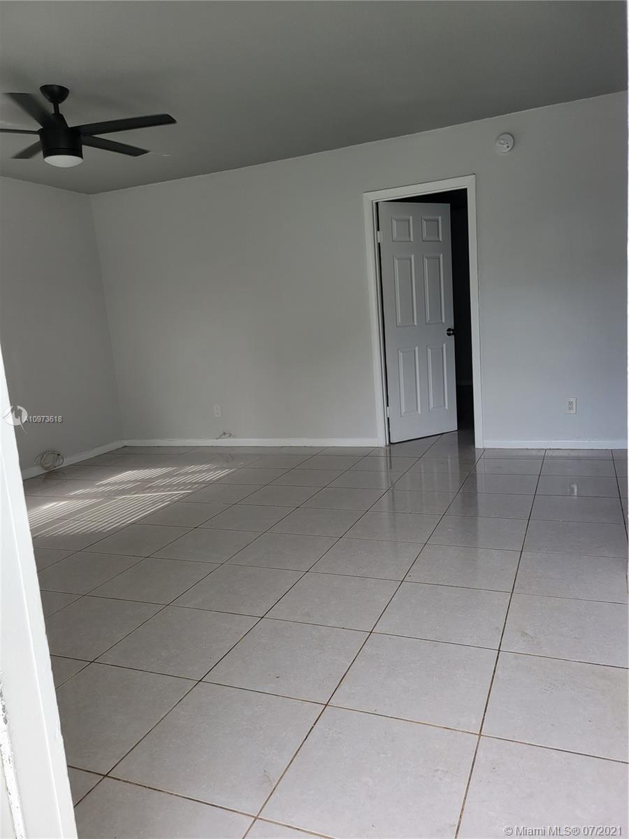 See details / 2100 sq. ft. $ 2021-04-14 0 Photo
