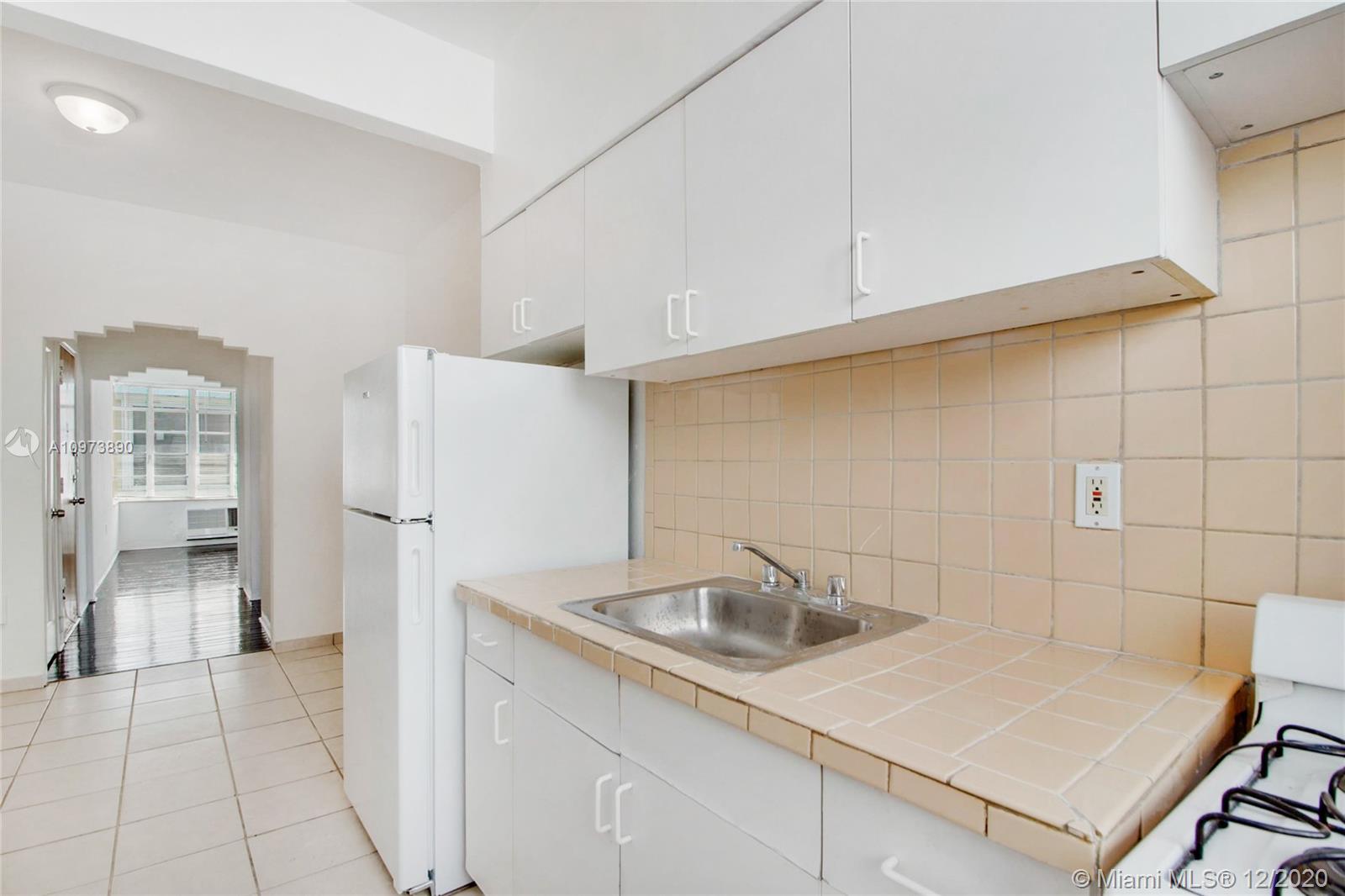 See details / 7067 sq. ft. $ 2020-12-21 0 Photo