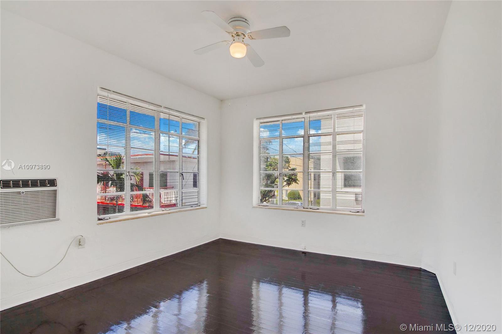 See details / 7067 sq. ft. $ 2020-12-21 0 Photo