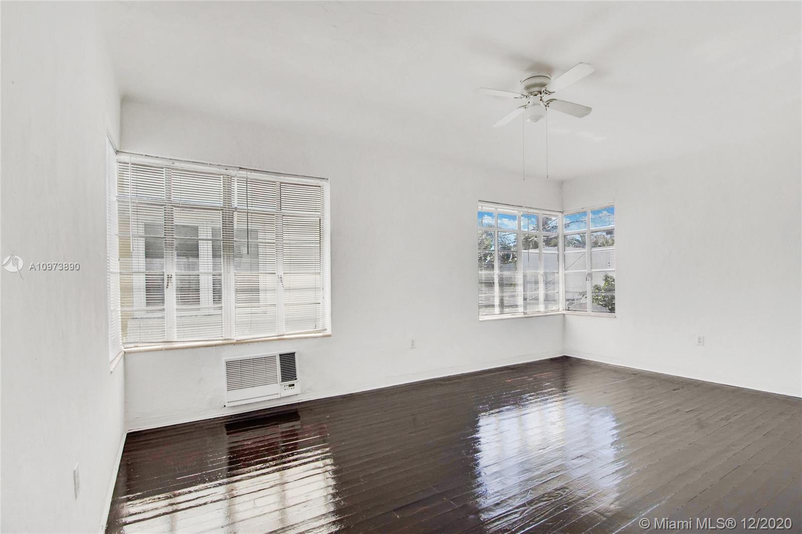 See details / 7067 sq. ft. $ 2020-12-21 0 Photo