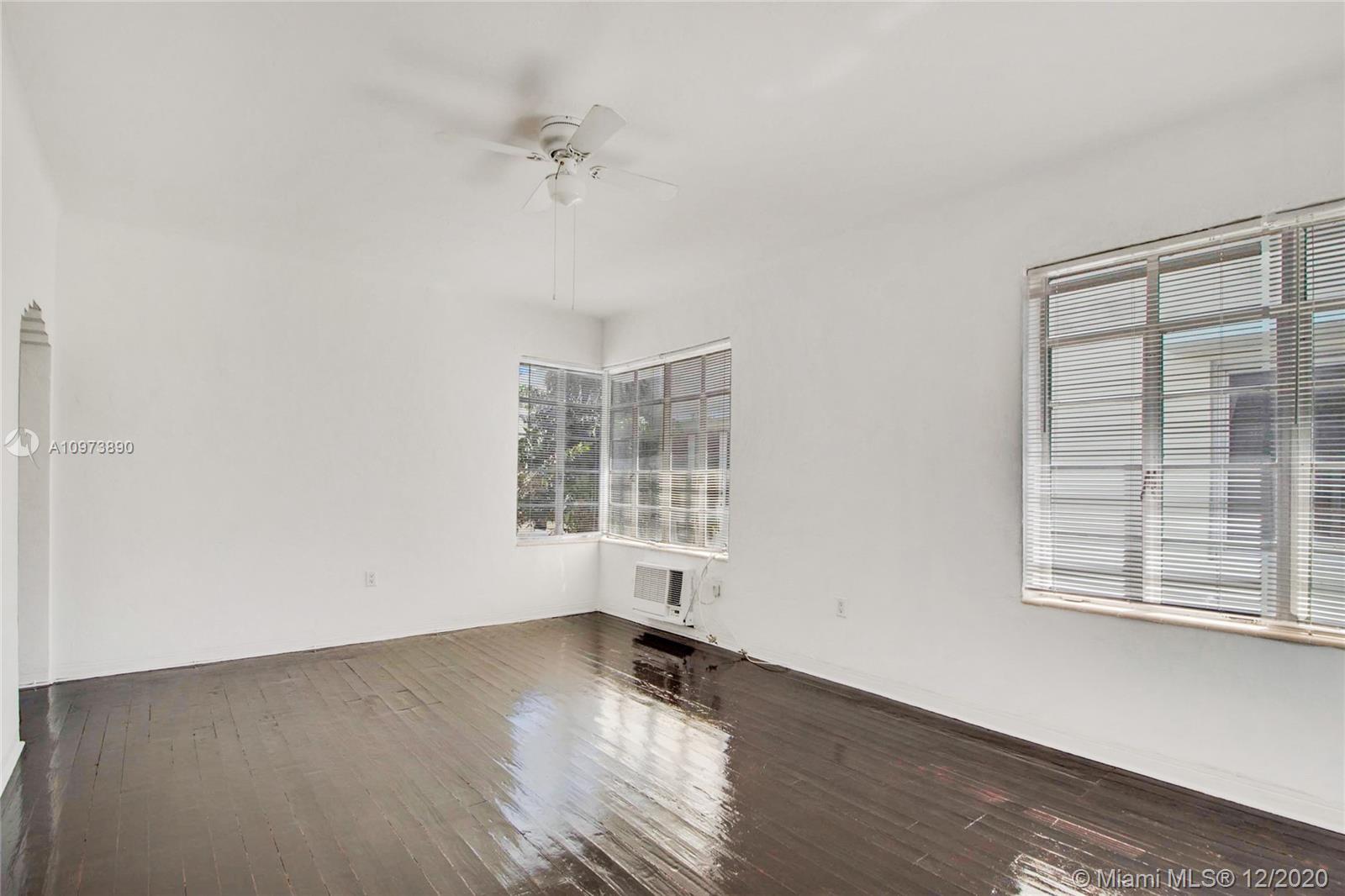 See details / 7067 sq. ft. $ 2020-12-21 0 Photo