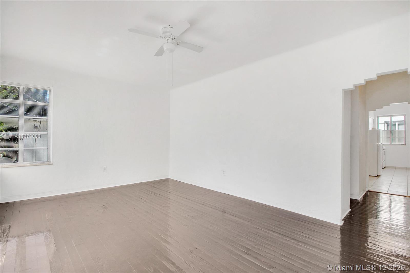 See details / 7067 sq. ft. $ 2020-12-21 0 Photo