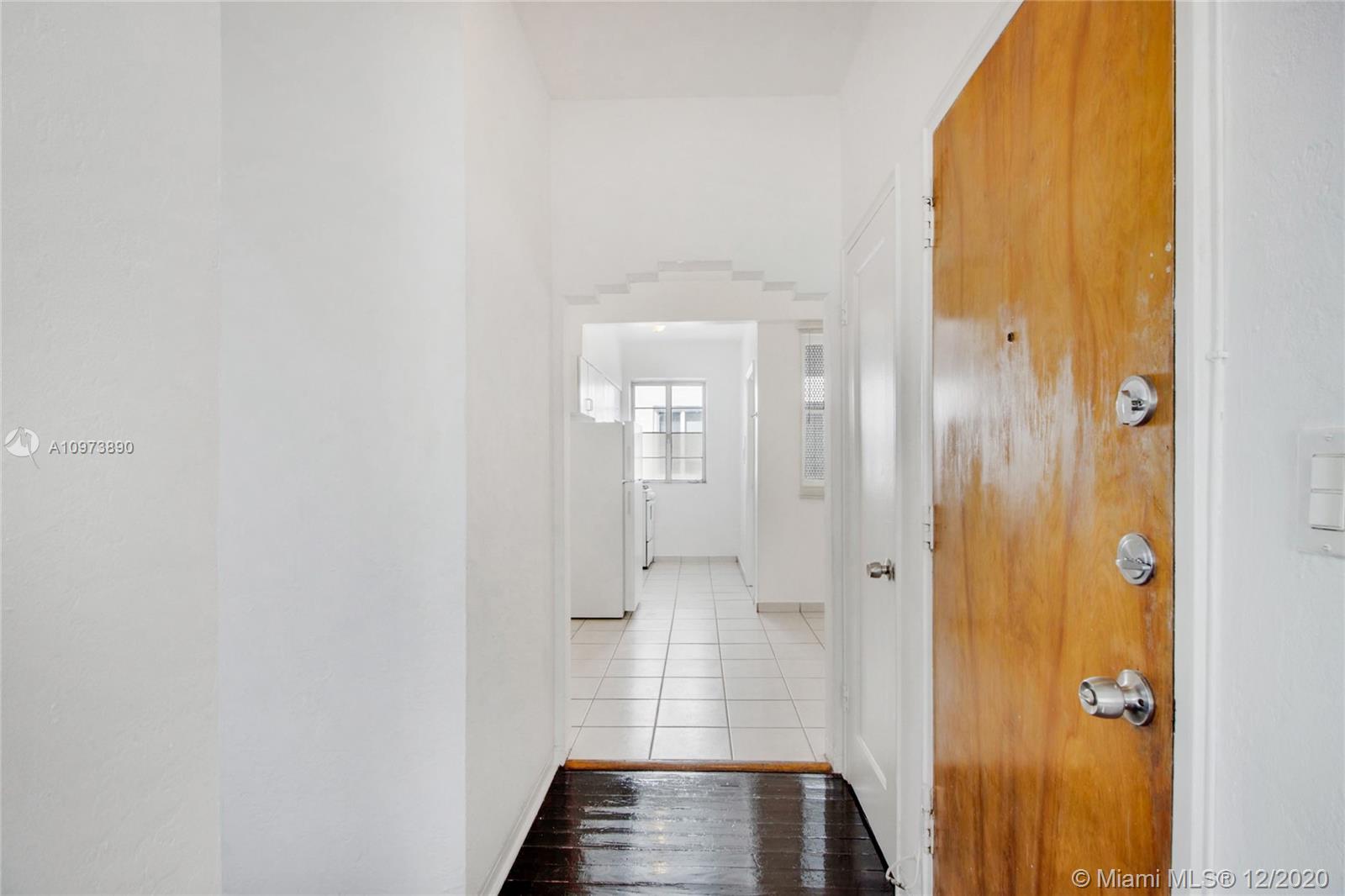 See details / 7067 sq. ft. $ 2020-12-21 0 Photo