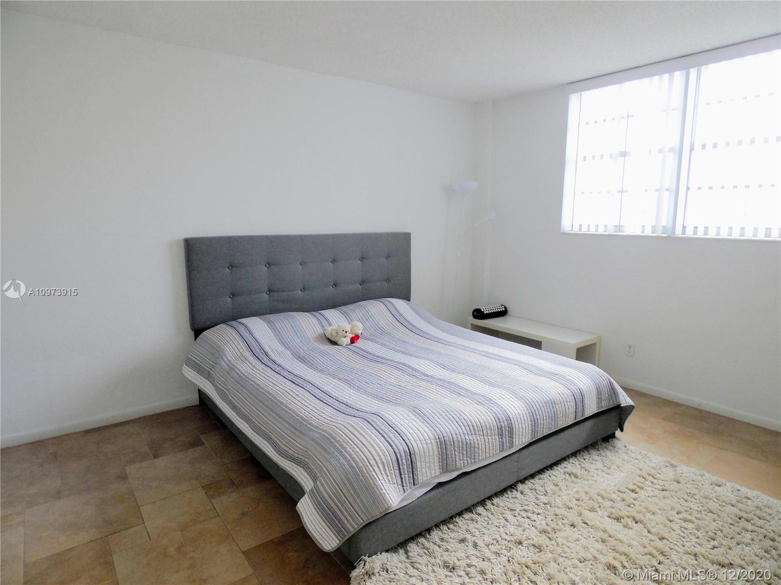 Photo of 19390 Collins Ave #1009, Sunny Isles Beach, Florida, 33160 -