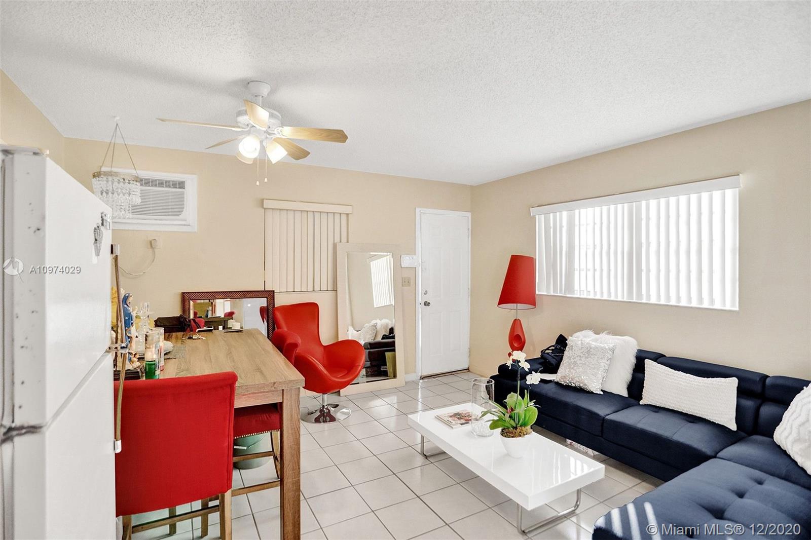 See details / 2833 sq. ft. $ 2020-12-21 0 Photo