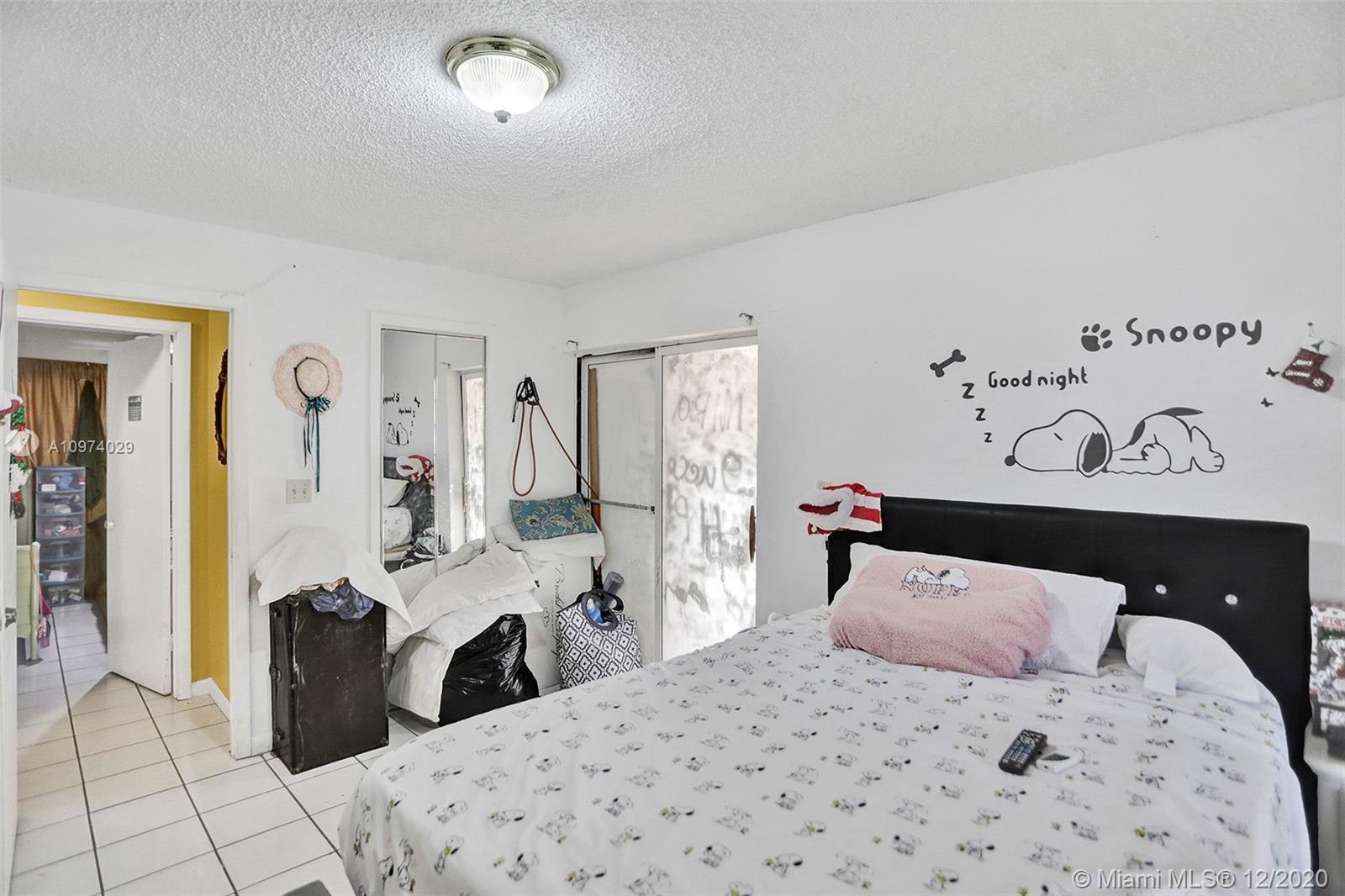 See details / 2833 sq. ft. $ 2020-12-21 0 Photo