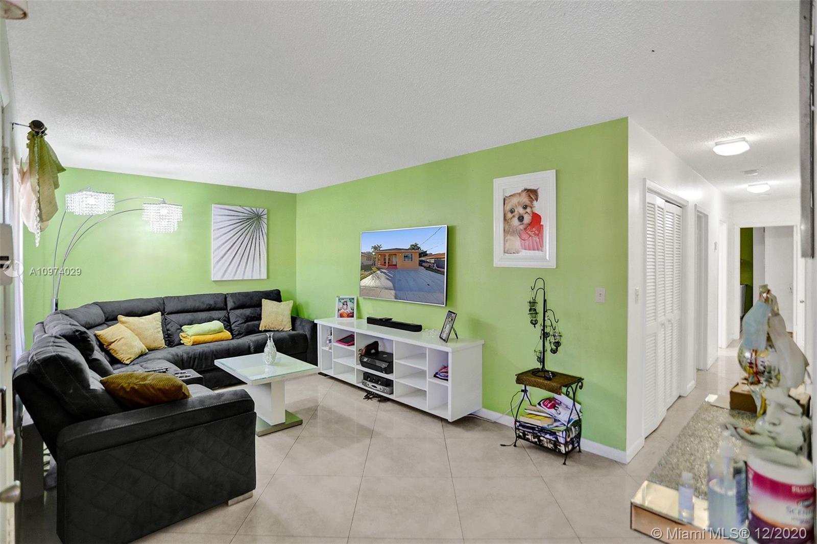 See details / 2833 sq. ft. $ 2020-12-21 0 Photo