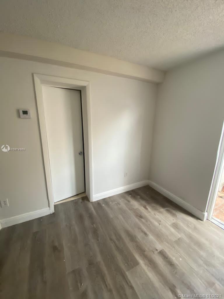 See details / 2822 sq. ft. $ 2021-03-11 0 Photo