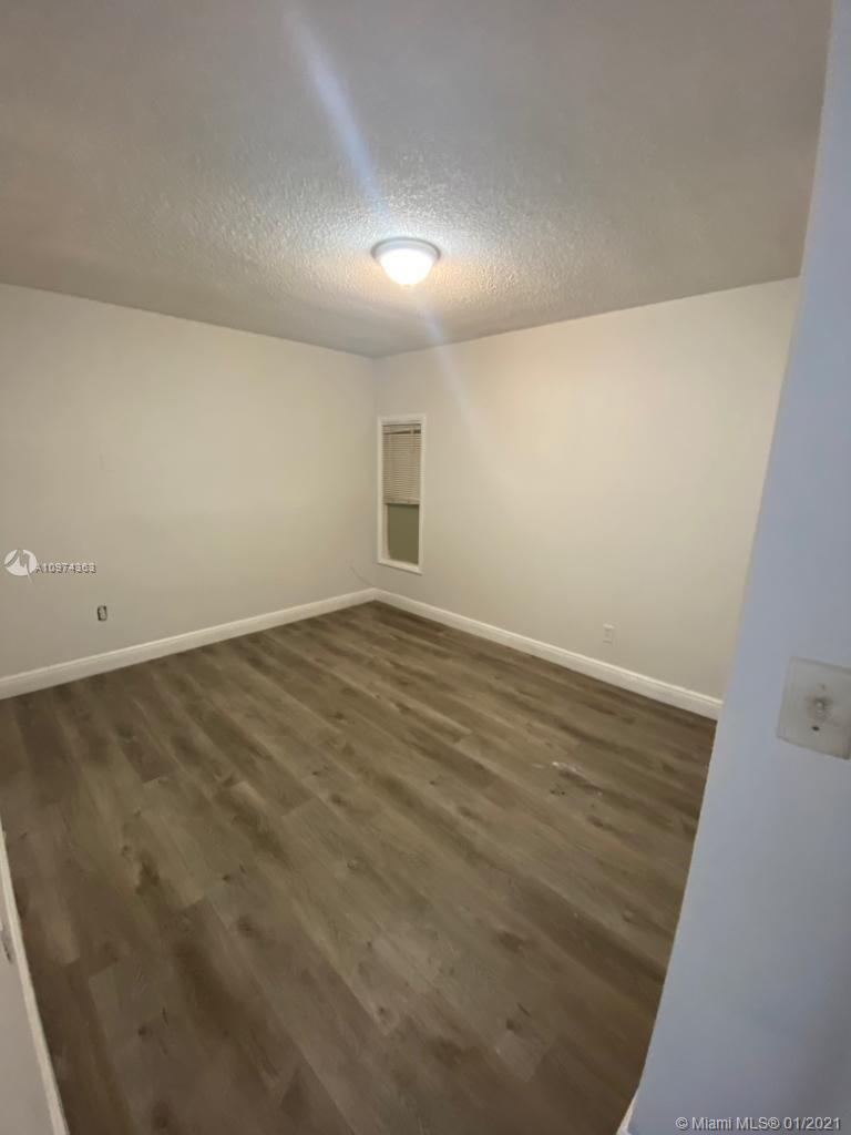 See details / 2822 sq. ft. $ 2021-03-11 0 Photo