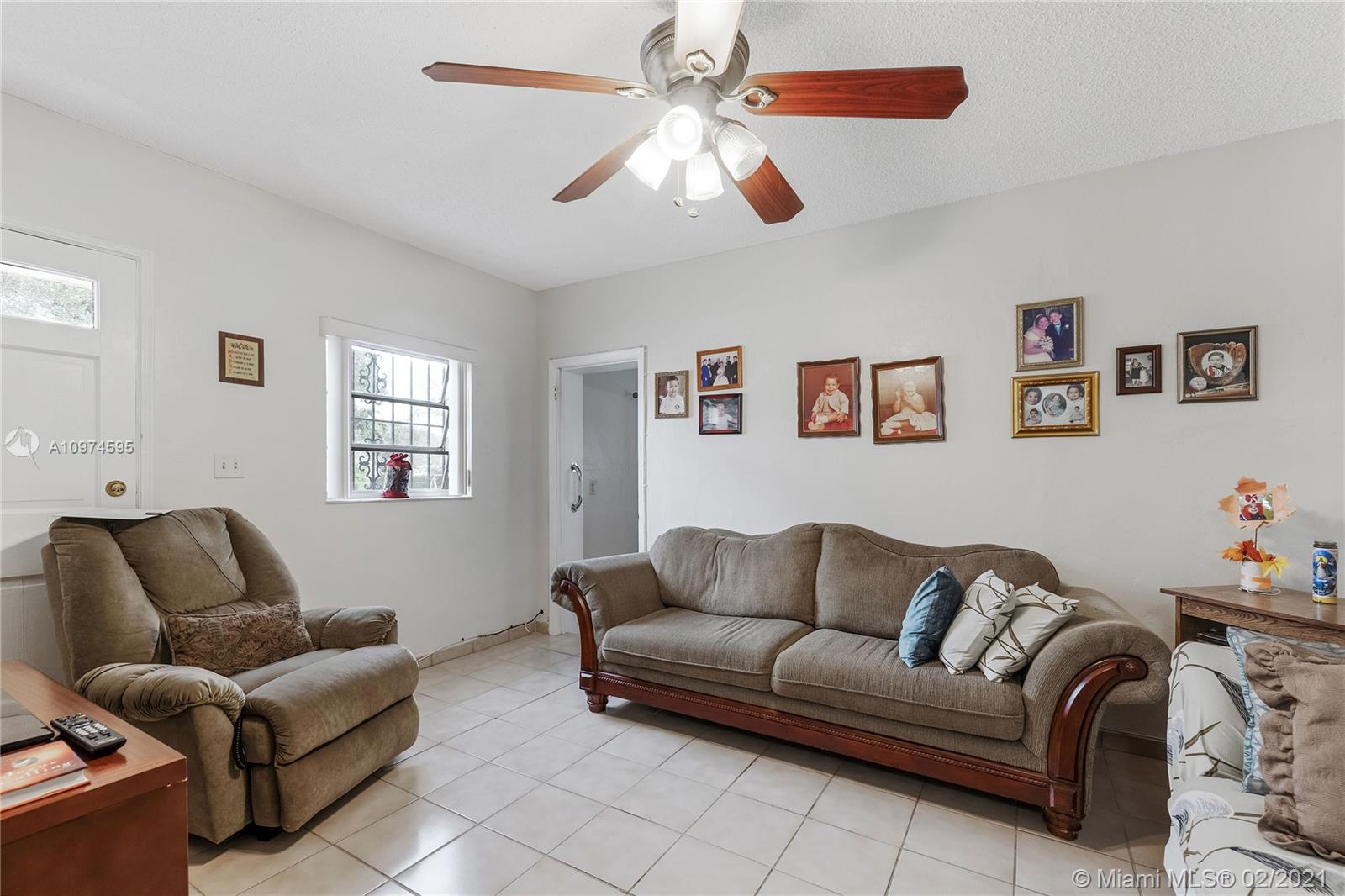 See details / 1844 sq. ft. $ 2021-02-17 0 Photo