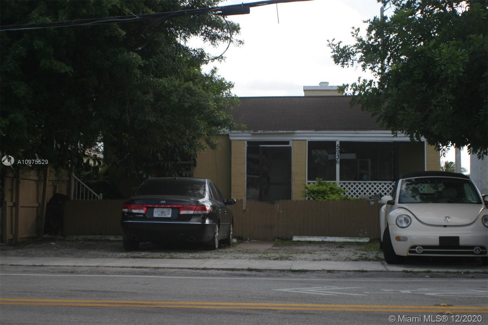See details / 1716 sq. ft. $ 2020-12-27 0 Photo