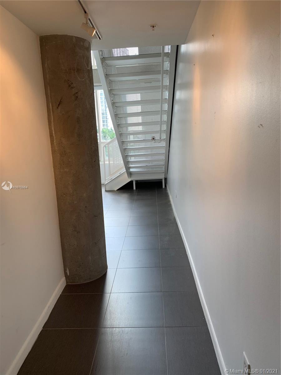 See details 321 / sq. ft. $ 2020-12-28 0 Photo