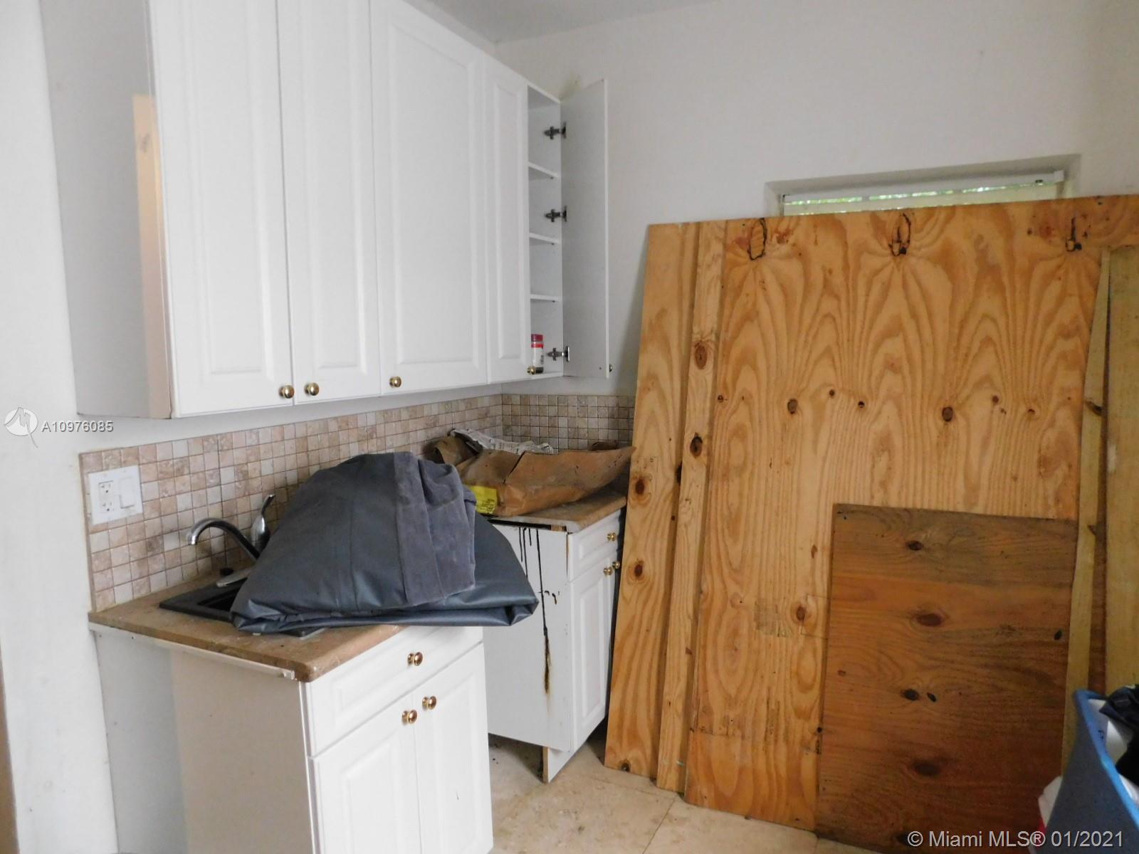 See details / 1854 sq. ft. $ 2020-12-29 0 Photo