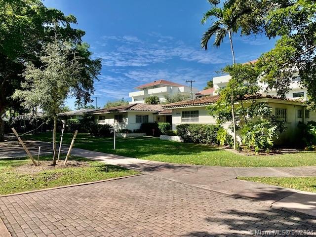See details / 2700 sq. ft. $ 2020-12-29 0 Photo
