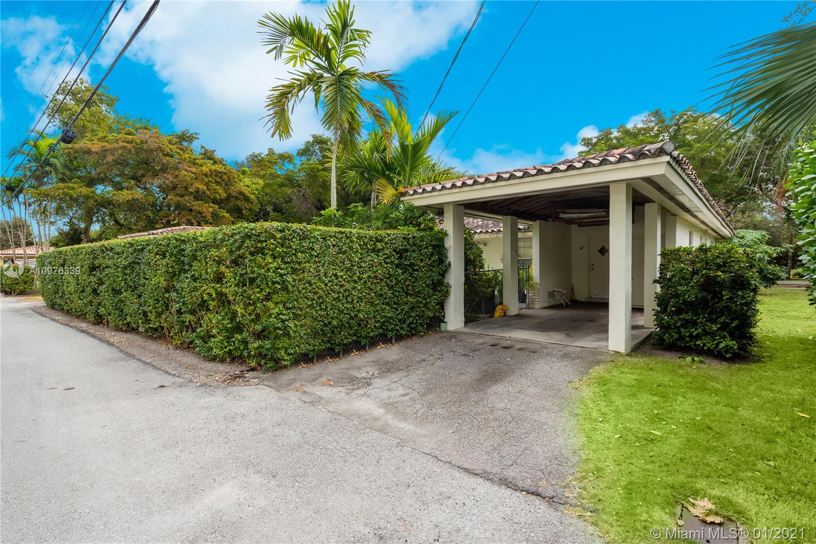 See details / 2700 sq. ft. $ 2020-12-29 0 Photo