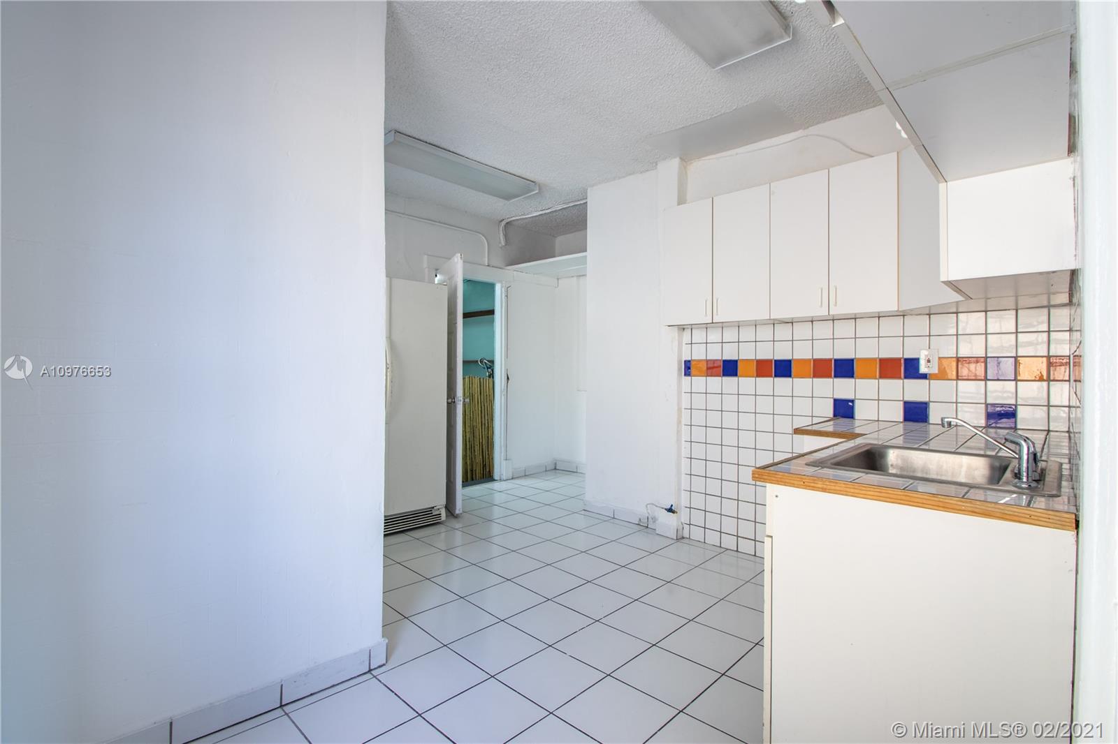See details / 1875 sq. ft. $ 2021-03-18 0 Photo