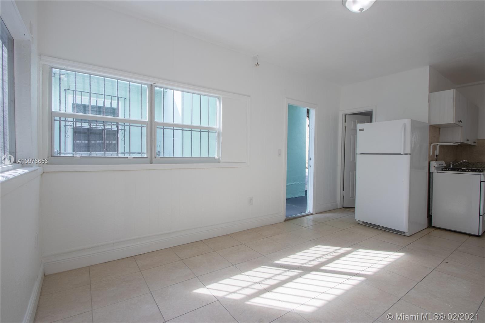 See details / 1875 sq. ft. $ 2021-03-18 0 Photo