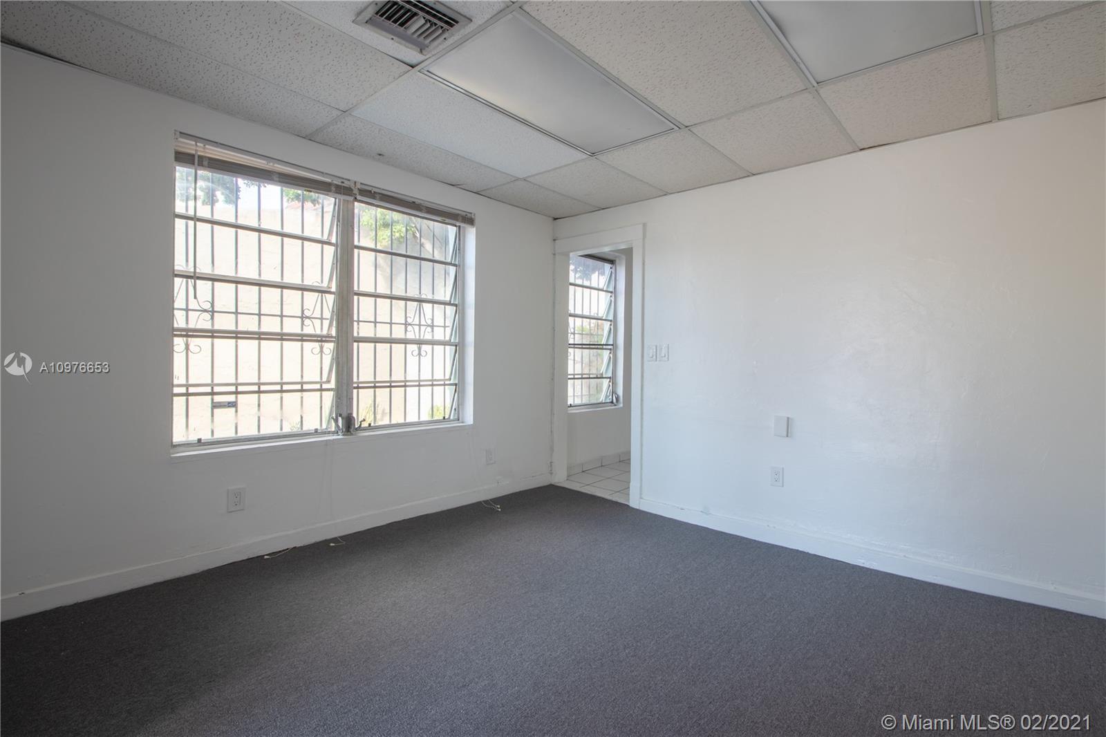 See details / 1875 sq. ft. $ 2021-03-18 0 Photo