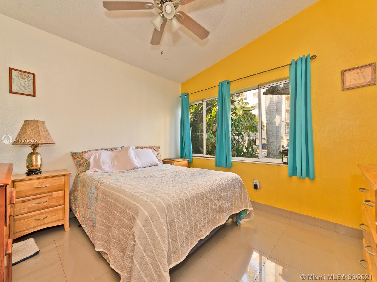 See details / 2296 sq. ft. $ 2020-12-30 0 Photo