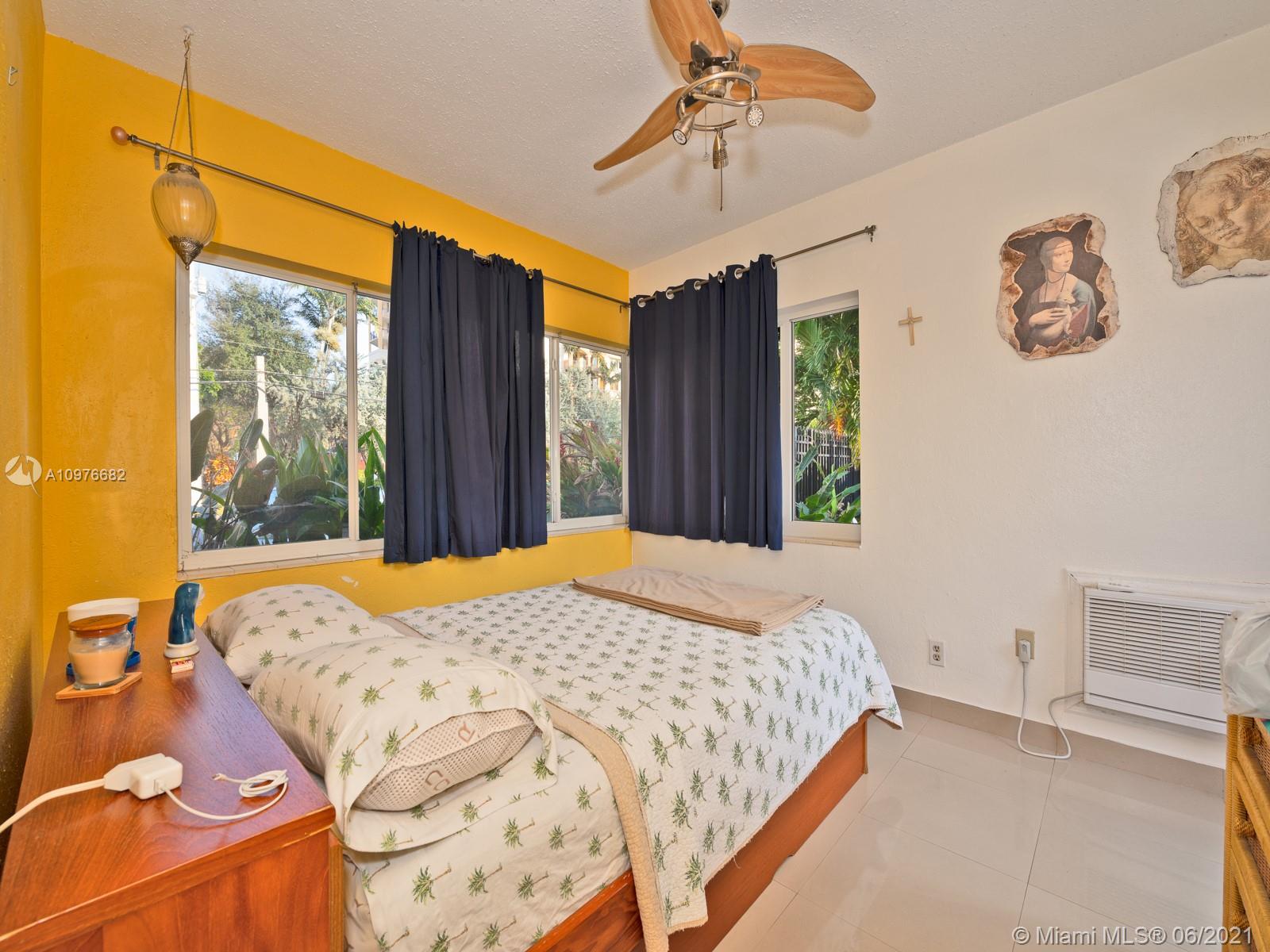 See details / 2296 sq. ft. $ 2020-12-30 0 Photo