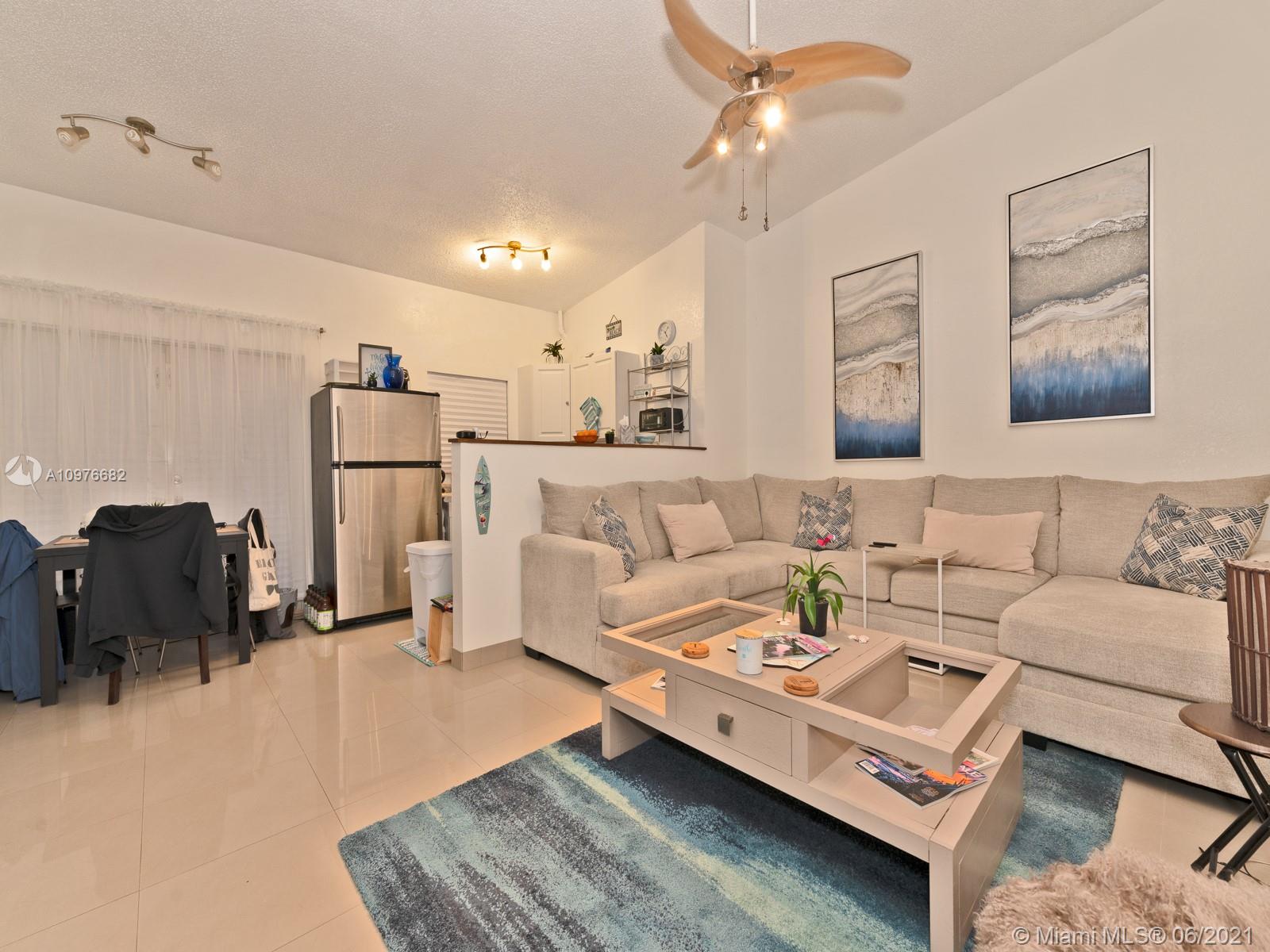 See details / 2296 sq. ft. $ 2020-12-30 0 Photo
