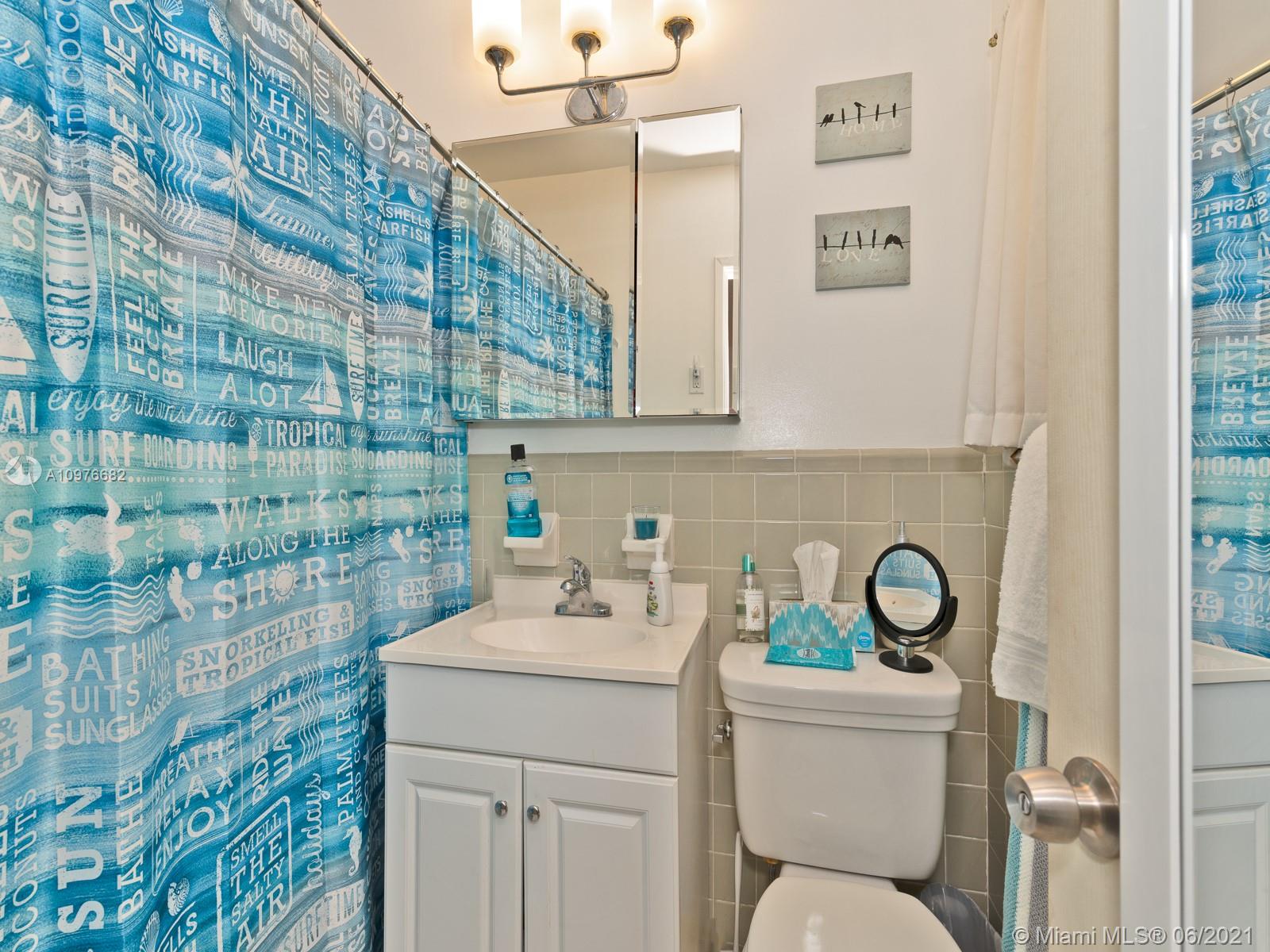 See details / 2296 sq. ft. $ 2020-12-30 0 Photo