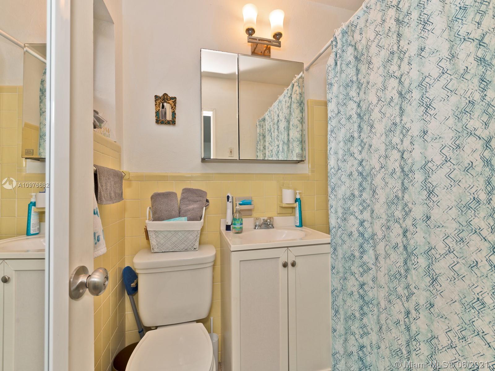See details / 2296 sq. ft. $ 2020-12-30 0 Photo