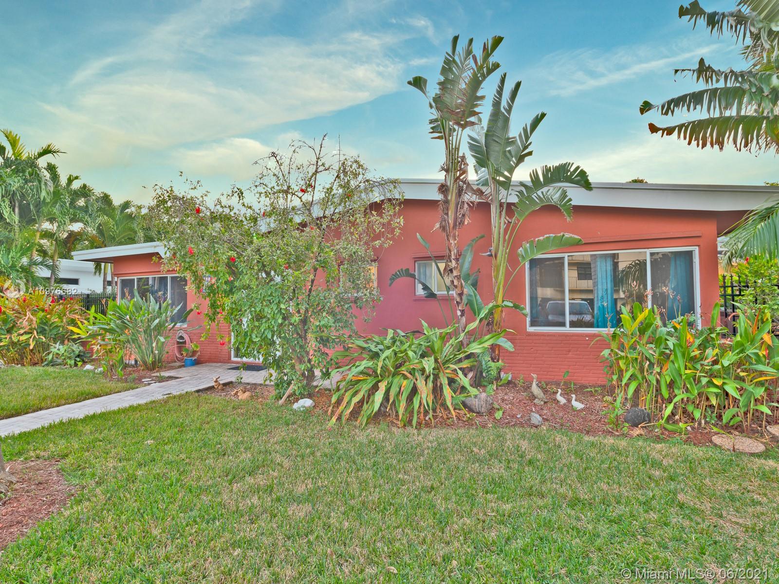 See details / 2296 sq. ft. $ 2020-12-30 0 Photo