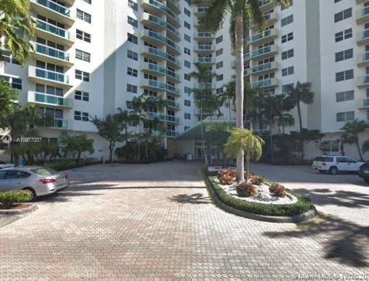 Photo of 3001 Ocean Dr #245, Hollywood, Florida, 33019 -