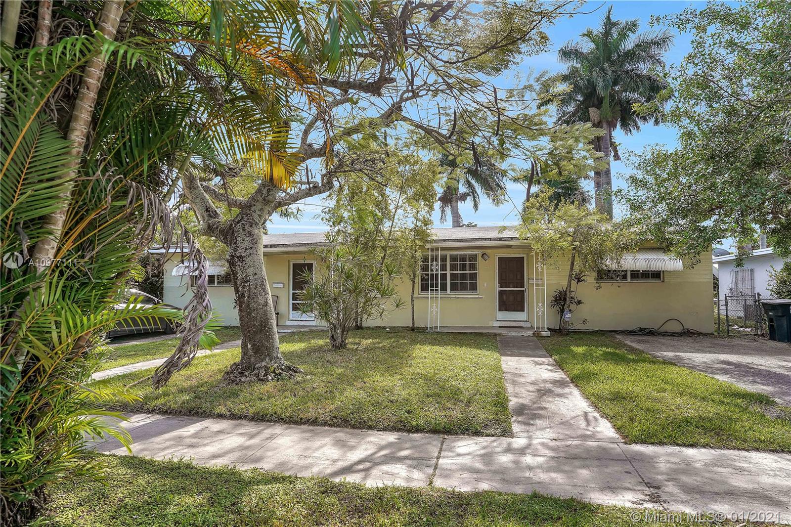 See details / 2437 sq. ft. $ 2021-01-01 0 Photo