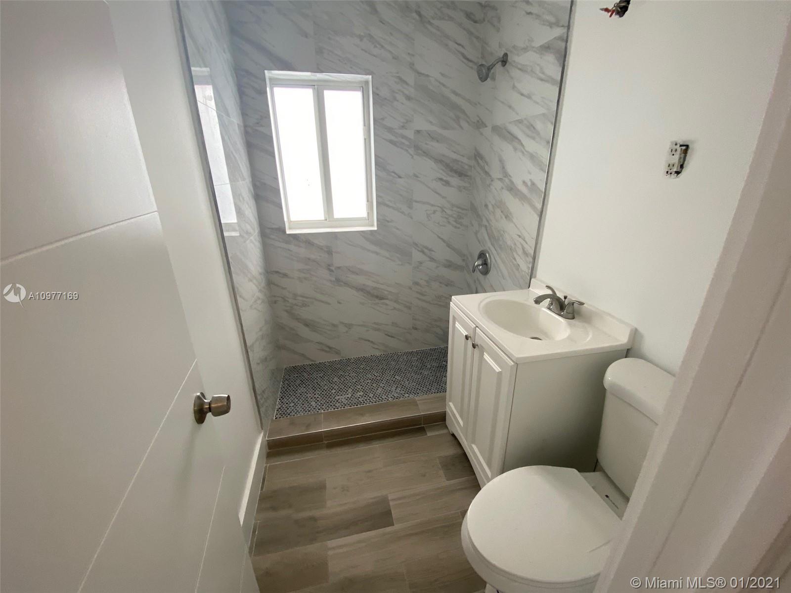 See details / 8880 sq. ft. $ 2021-02-23 0 Photo